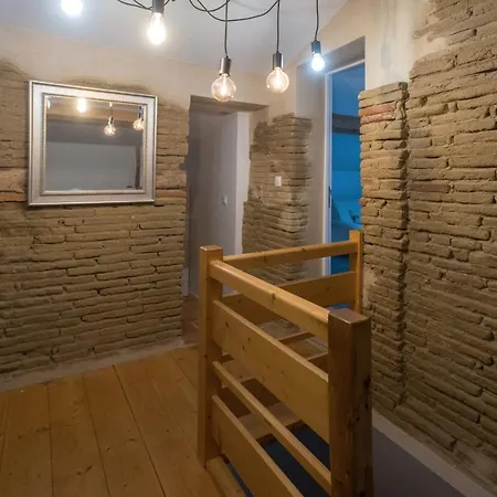 Ferme Meric Bed & Breakfast Ayguesvives